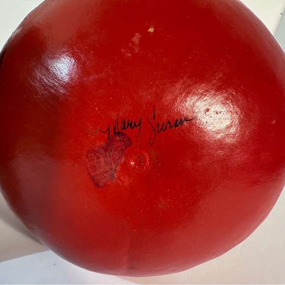 Vtg Santa & Mrs Claus Christmas Gourds Hand Made Signed Mary Susan 11.5” & 9” - Picture 11 of 11